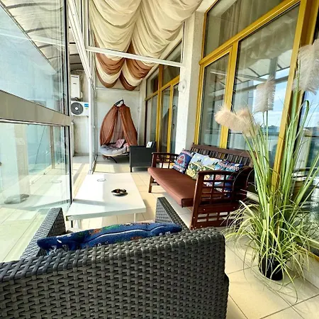 Arcadia Terrace Odessza